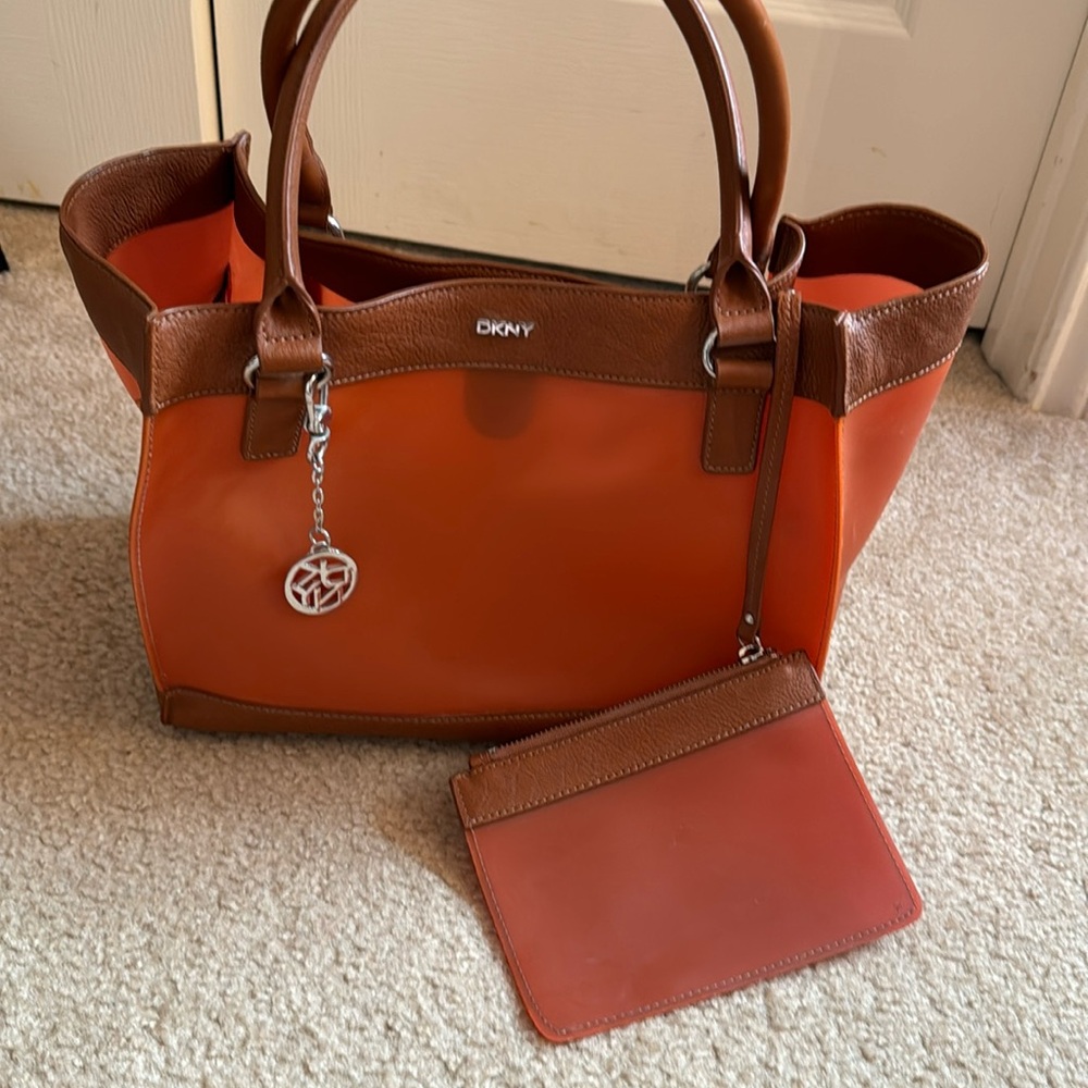 DKNY - Jelly/Leather Handbag